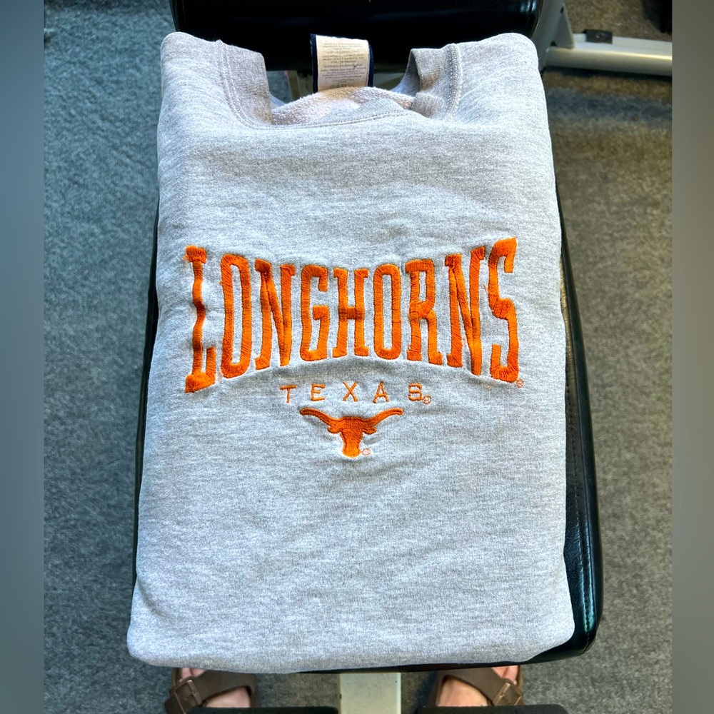 Sweatshirt